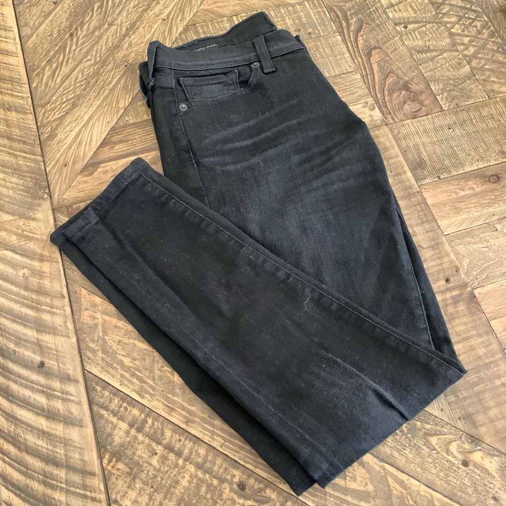 Lucky Brand Charlie Skinny Black Denim